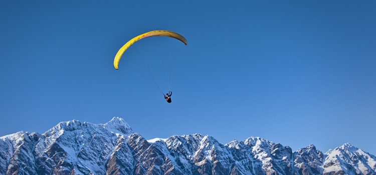 Est-ce qu’il y a plus de danger de faire un saut en parachute qu’autre chose ?